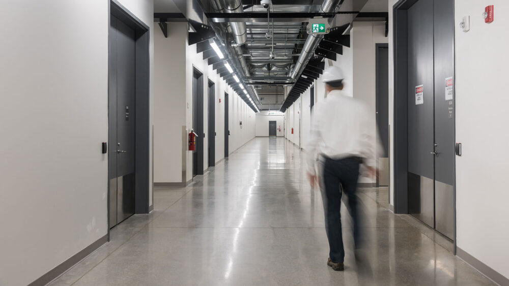 UDCS full-service solutions to optimize your data centre experience